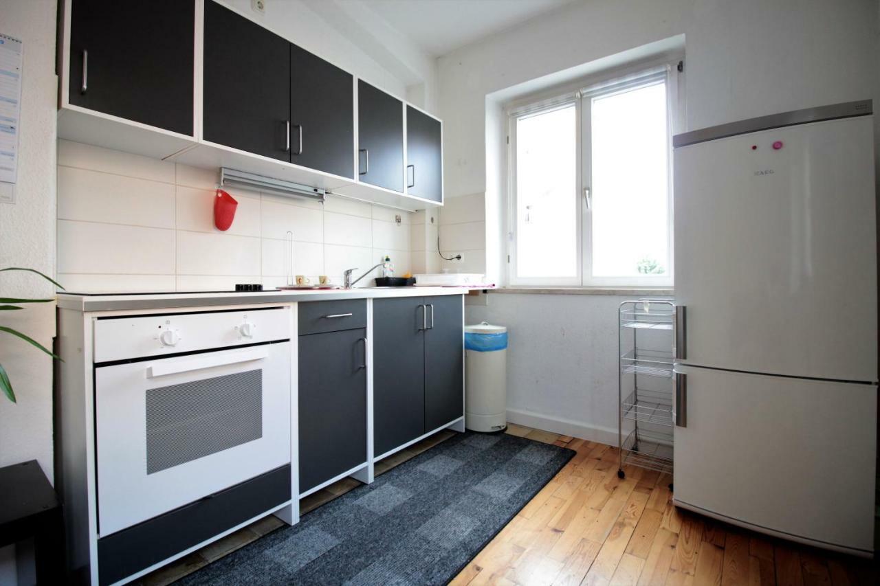 Charming 3-Bedroom Apartment With Parking Lot Würzburg Exteriör bild