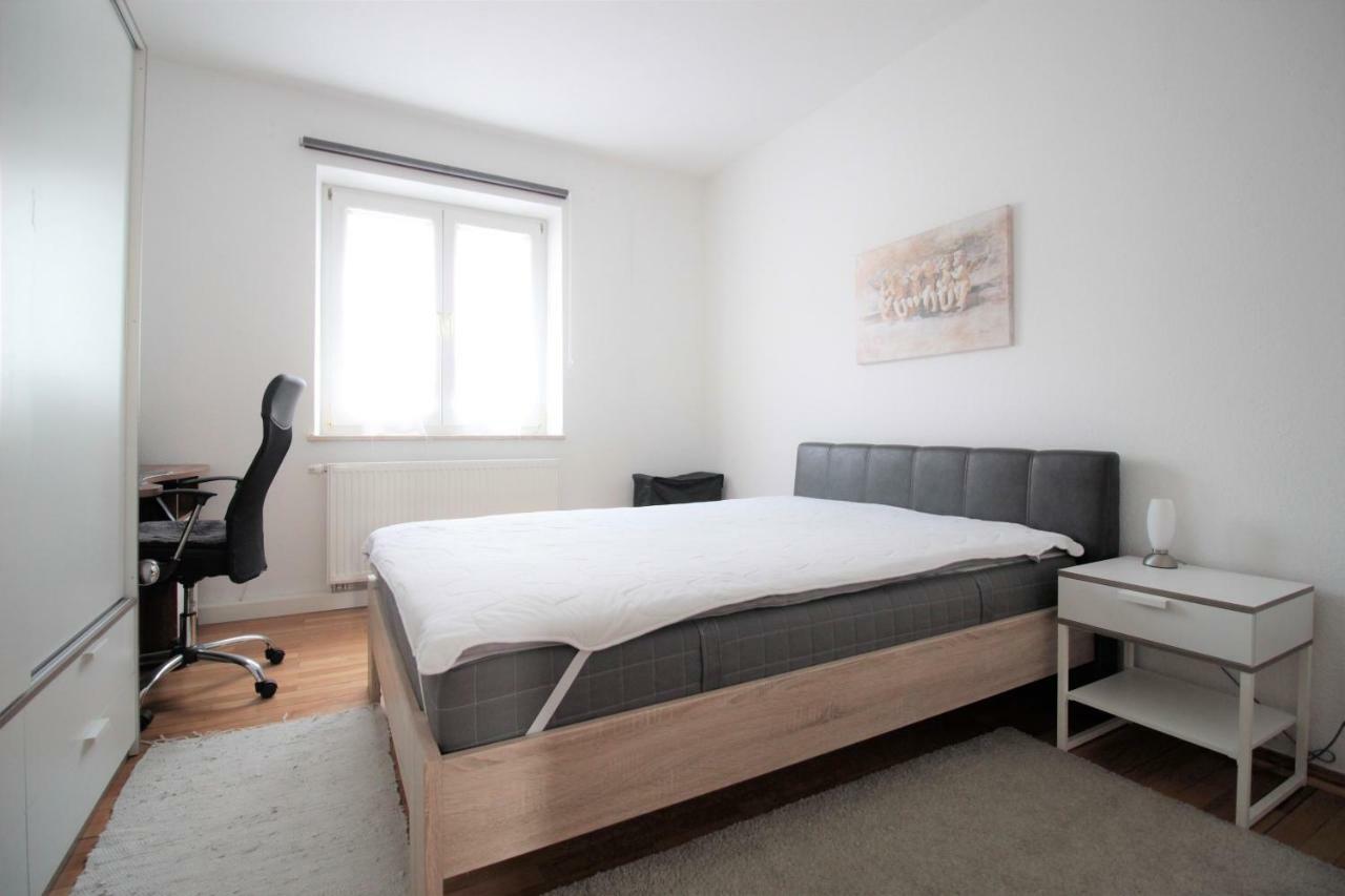 Charming 3-Bedroom Apartment With Parking Lot Würzburg Exteriör bild