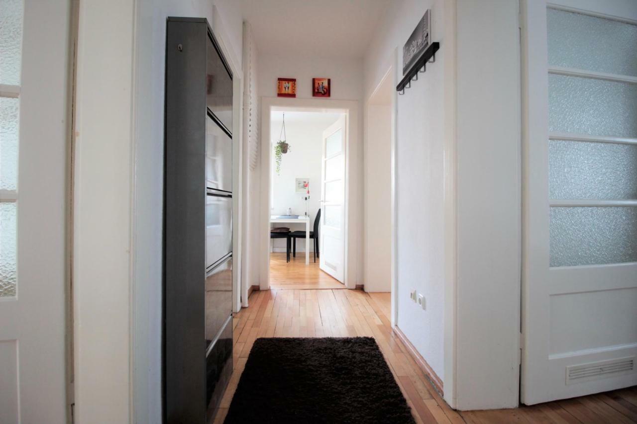 Charming 3-Bedroom Apartment With Parking Lot Würzburg Exteriör bild