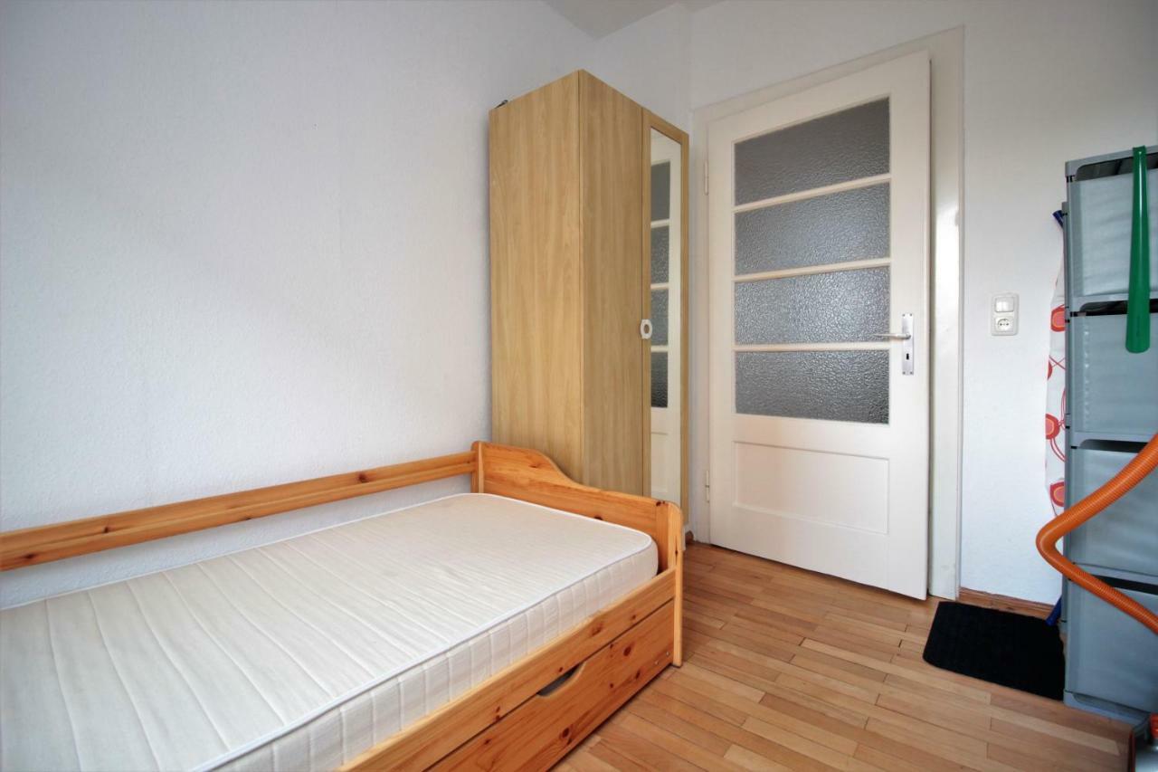 Charming 3-Bedroom Apartment With Parking Lot Würzburg Exteriör bild